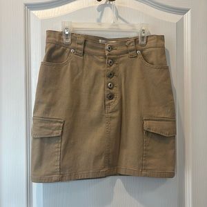 Khaki cargo skirt